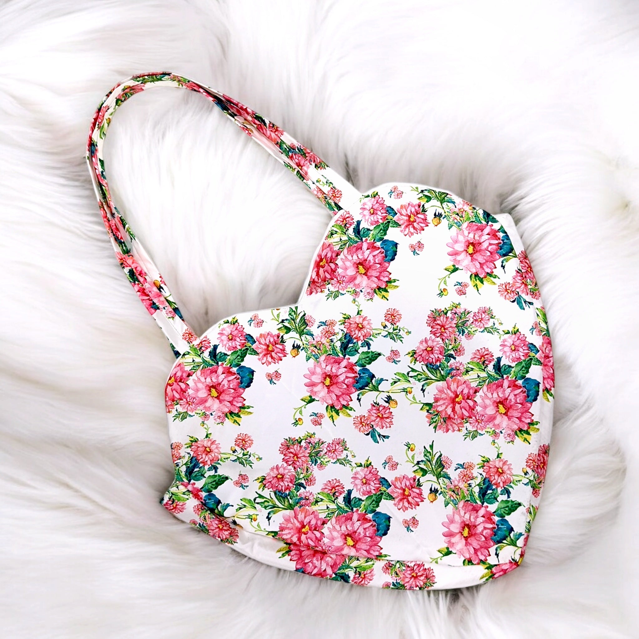 Pretty Petals - Miss Fabulo's Dream Bag