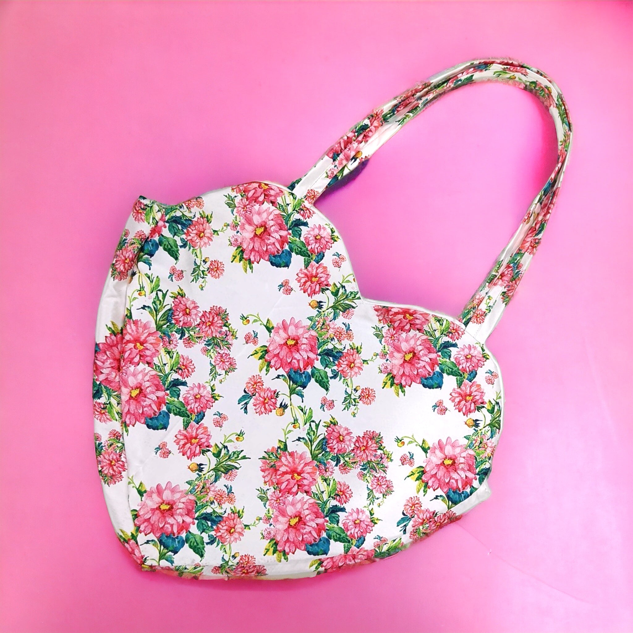 Pretty Petals - Miss Fabulo's Dream Bag